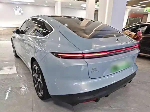 NIO ET5 2023