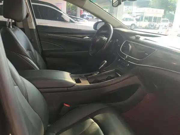 Buick LaCrosse 2022