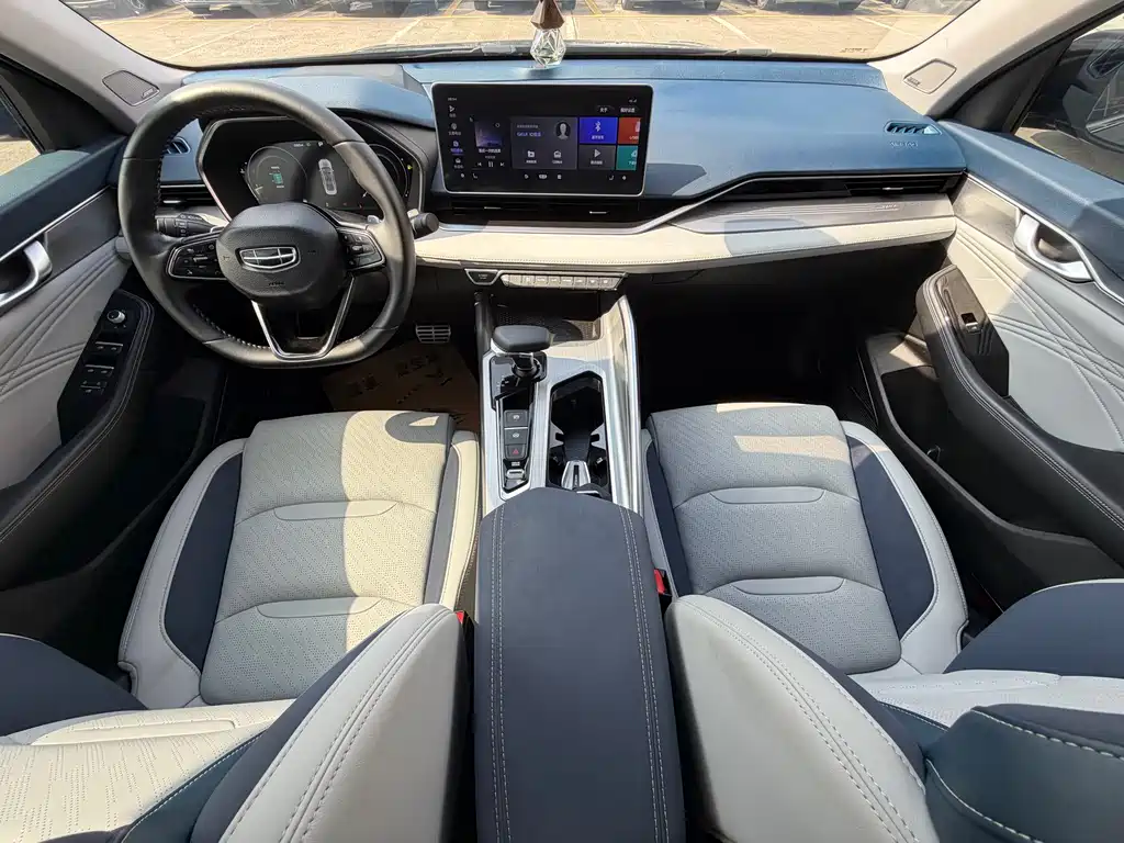 Geely Xingrui 2022 — фото 15