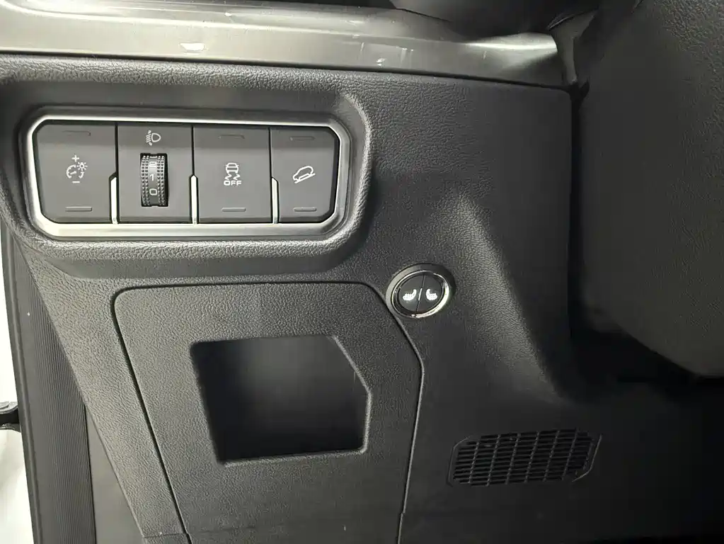 Haval H6 2021 — фото 17