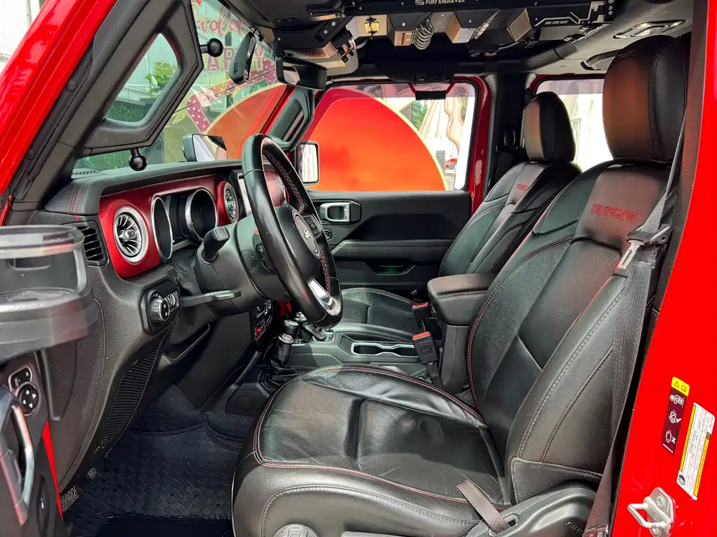 Jeep Wrangler 2021 — фото 12