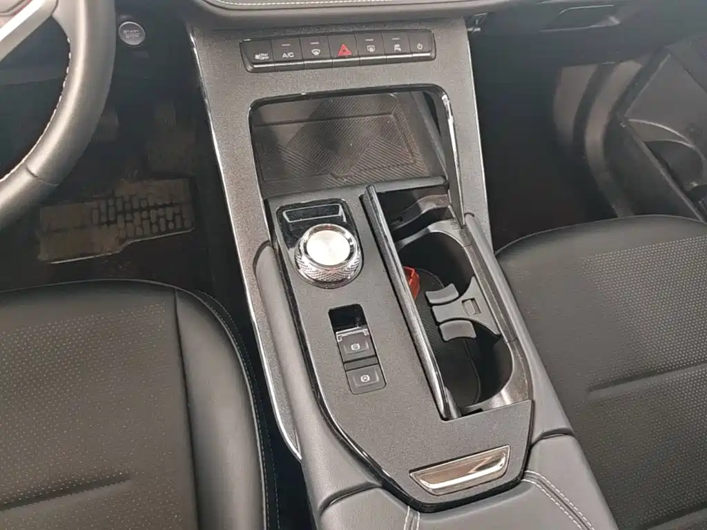 Haval H6 2023 — фото 14