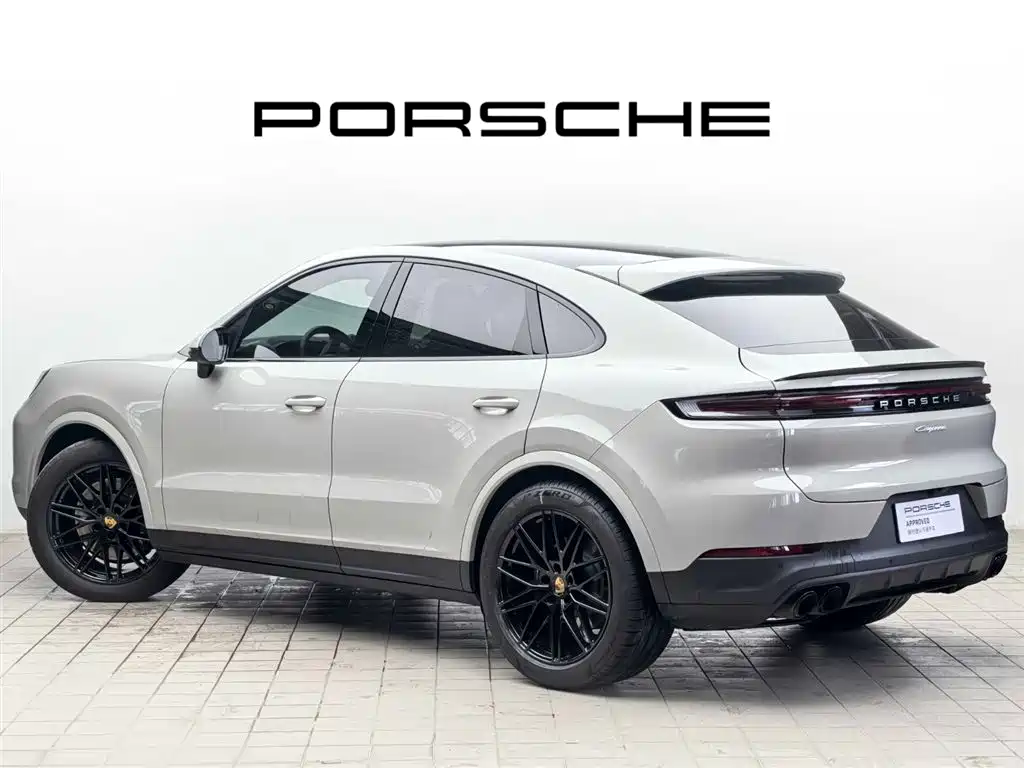 Porsche Cayenne 2024