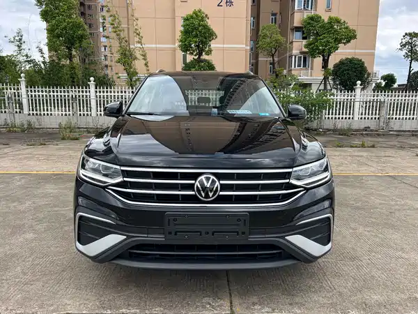 Volkswagen Tiguan L 2022