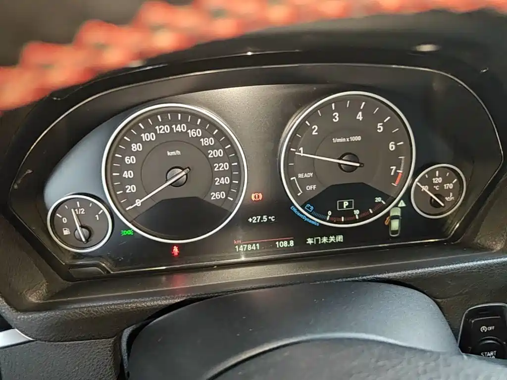 BMW 3 Series GT 2018 — фото 12