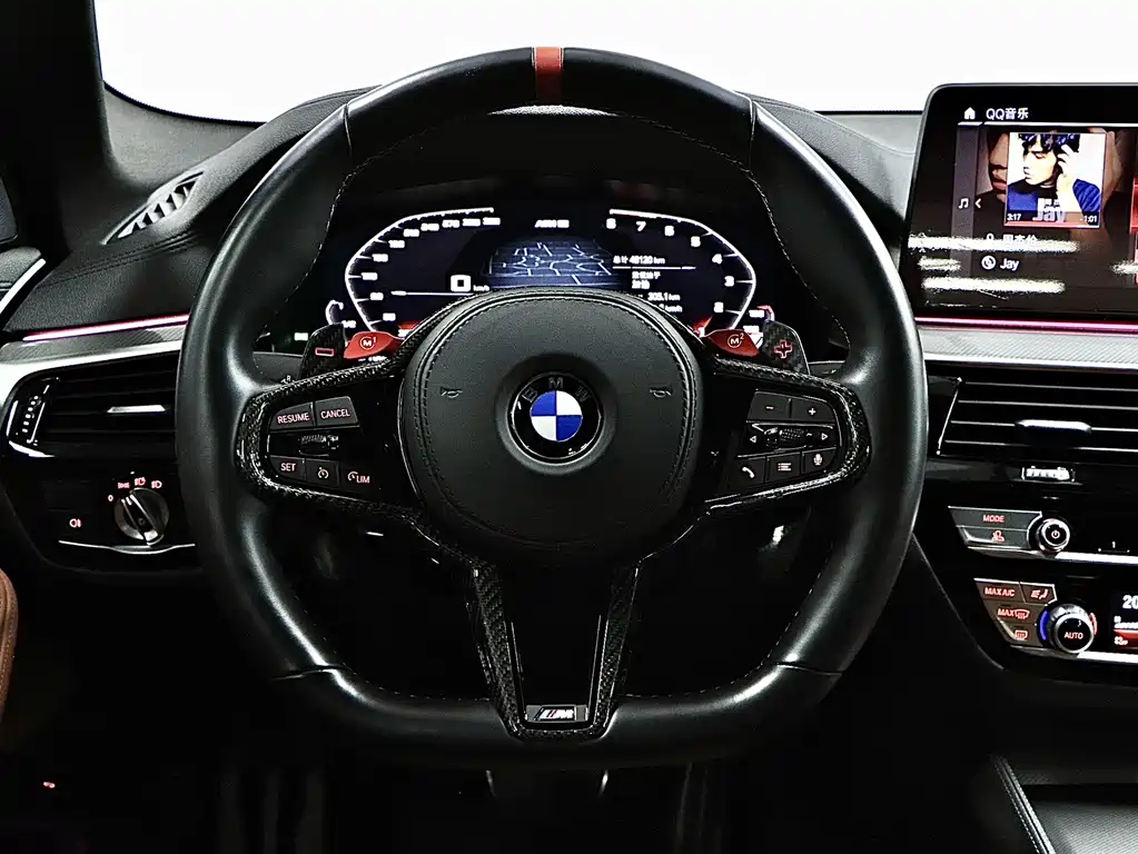 BMW M5 2021 — фото 9