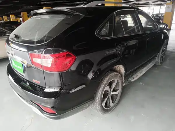 BYD S7 2015