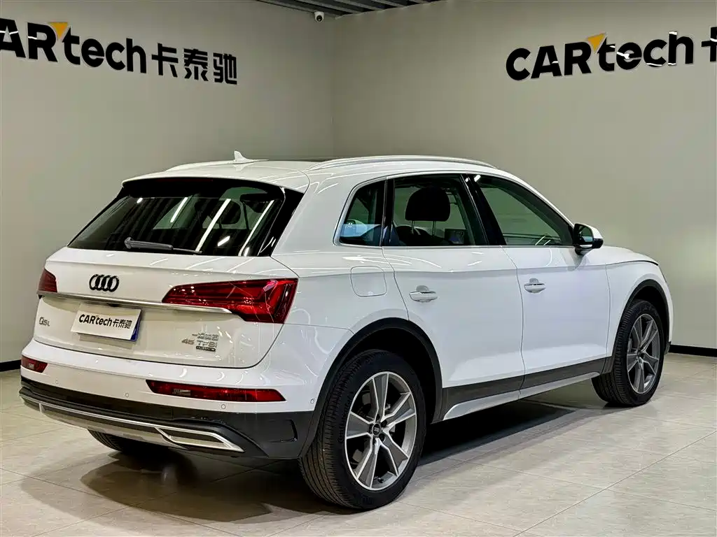 Audi Q5L 2022 — фото 5