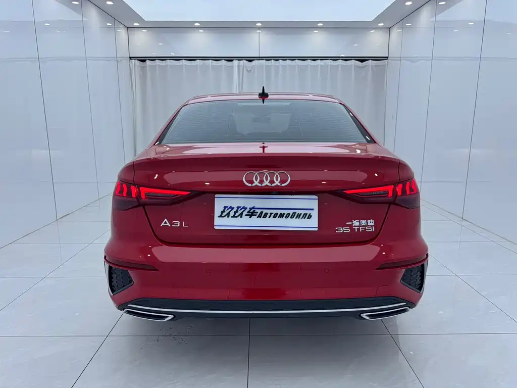 Audi A3 2023 — фото 5