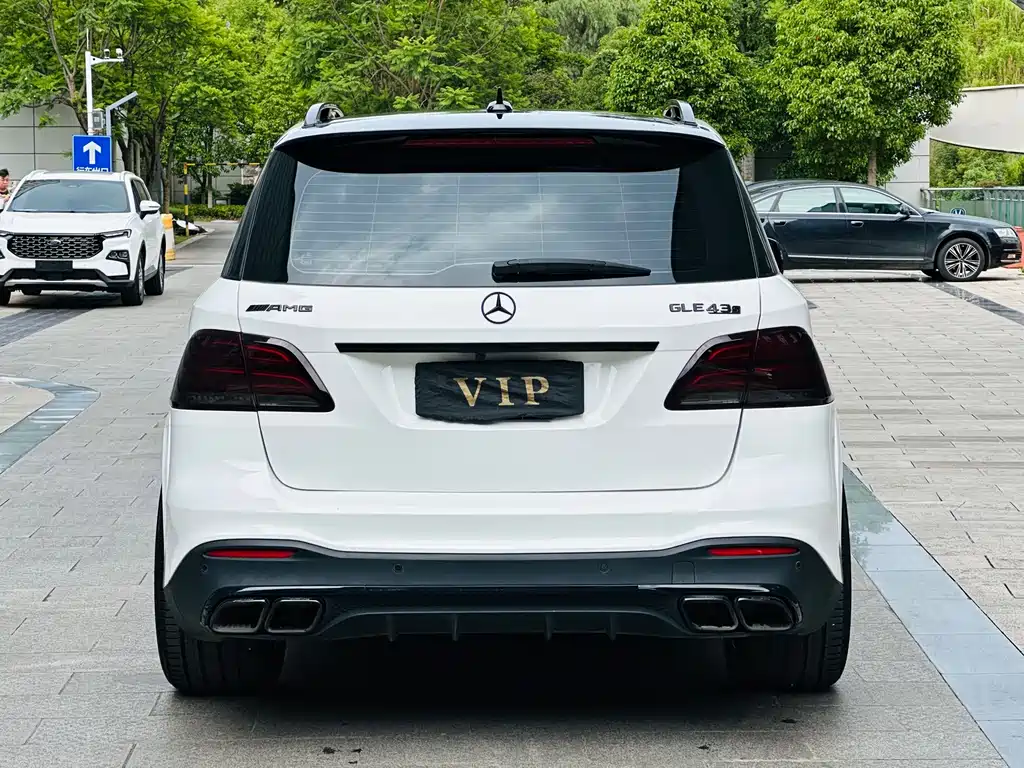 Mercedes-Benz M-Class 2015 — фото 11