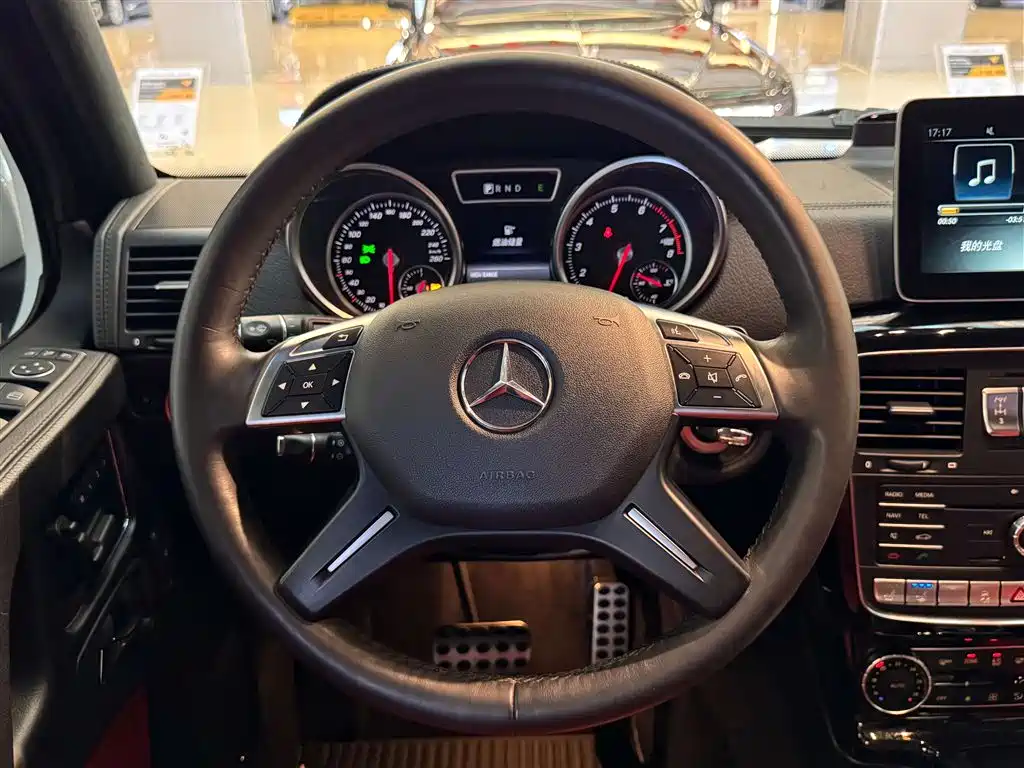 Mercedes-Benz G-Class 2018 — фото 18
