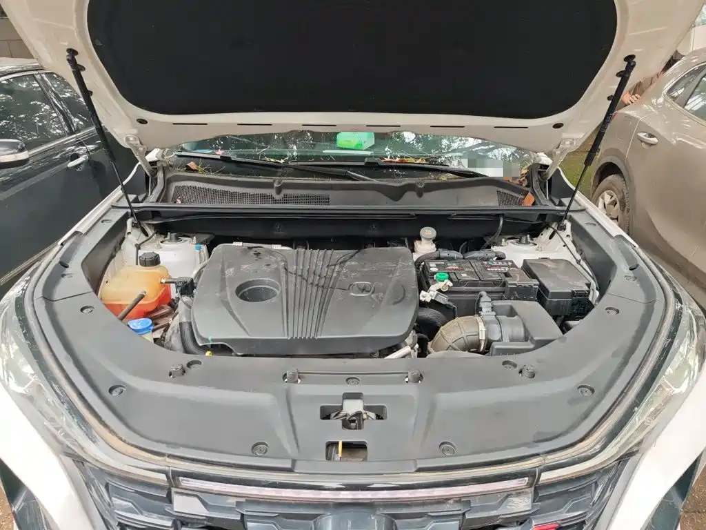 Changan CS75PLUS 2022 — фото 11