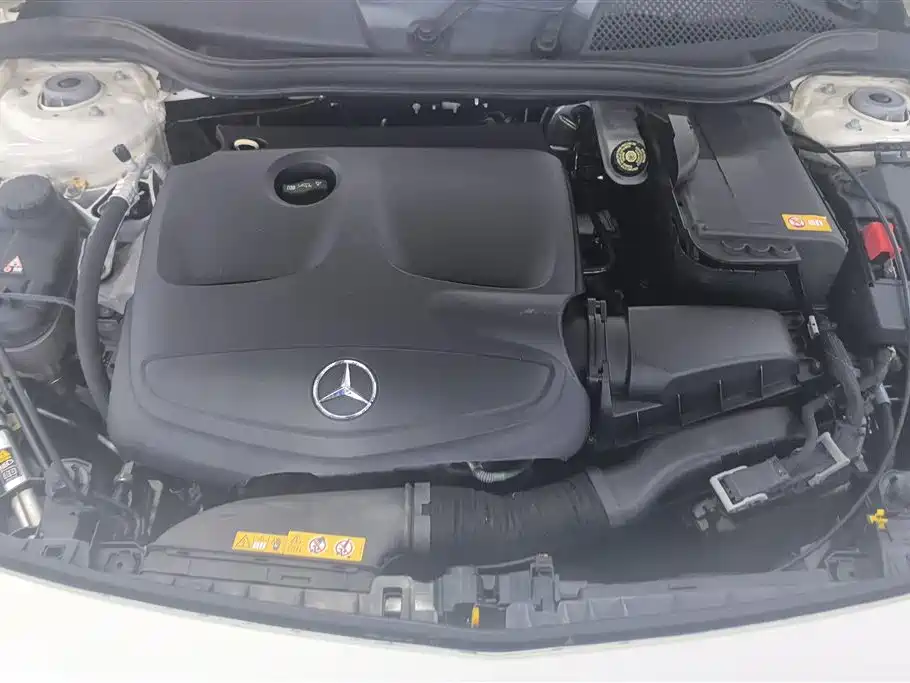 Mercedes-Benz A-Class 2015 — фото 9