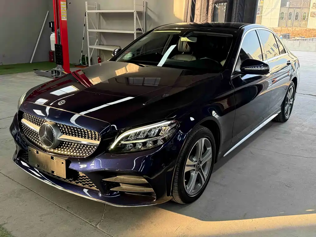Mercedes-Benz C-Class 2018 — фото 1
