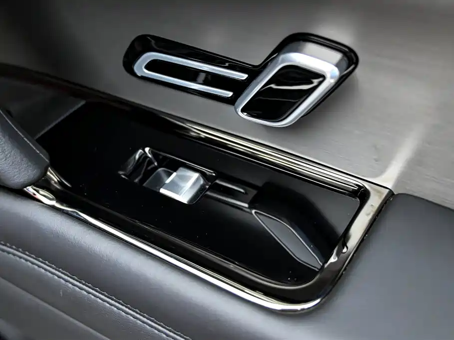 Land Rover Range Rover Sport 2025 — фото 26