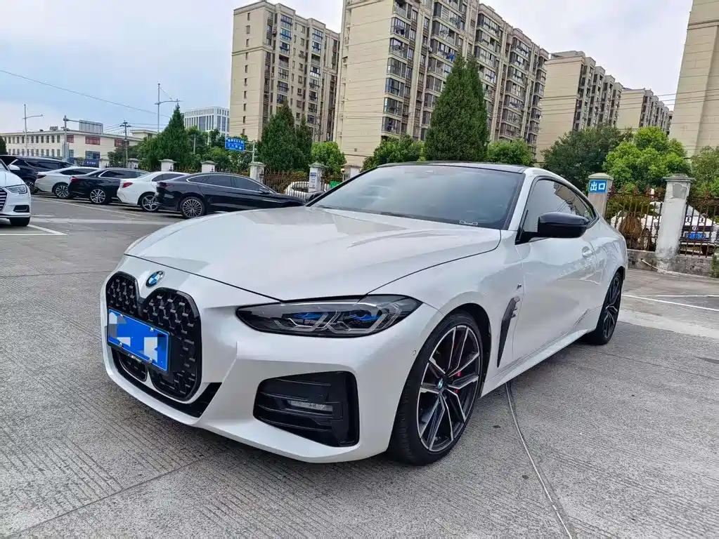 BMW 4 Series 2024 — фото 1