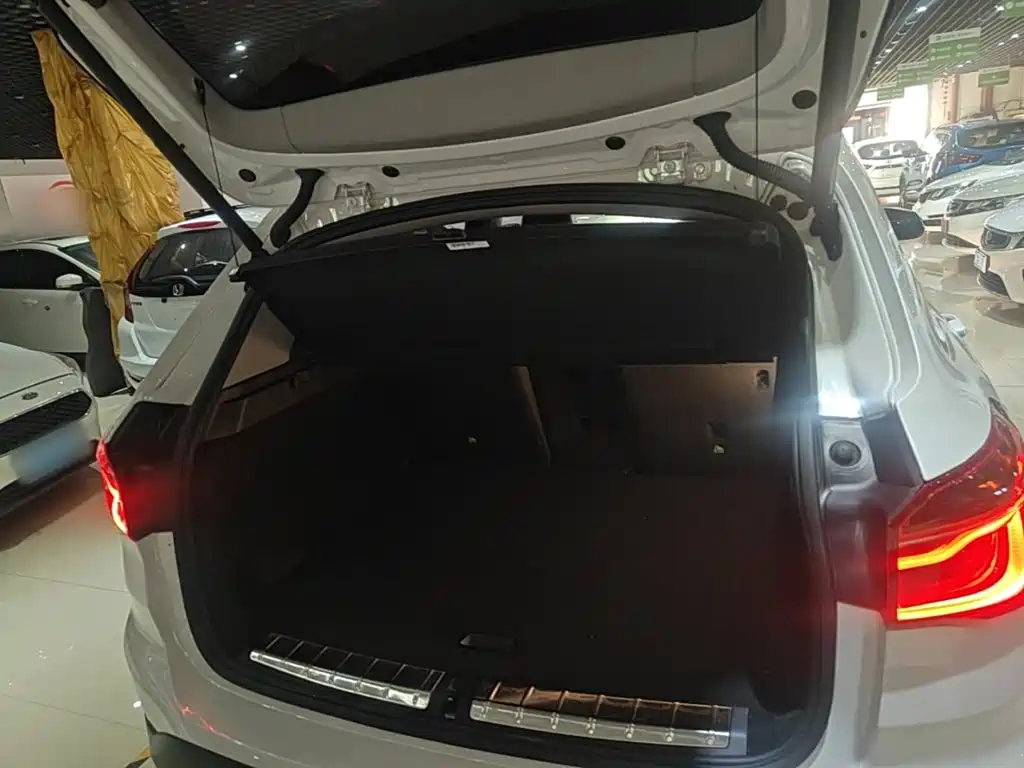 BMW X1 2018 — фото 19