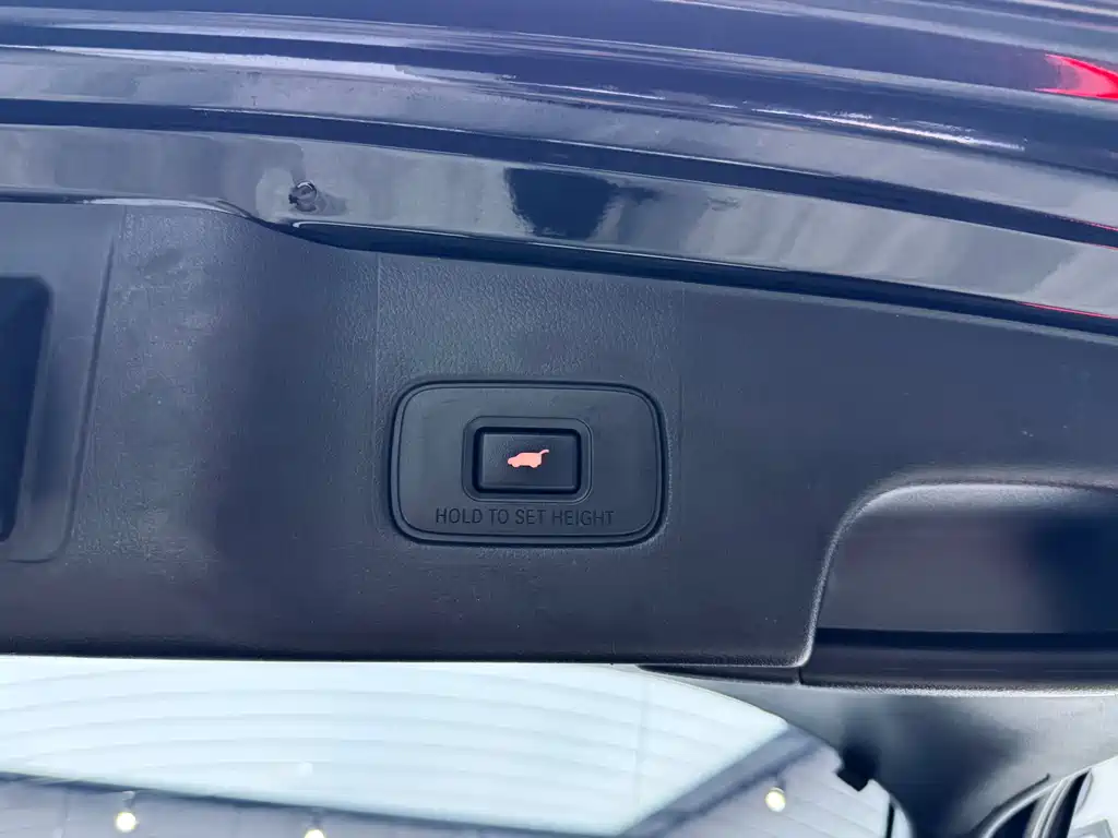 Honda UR-V 2017 — фото 24