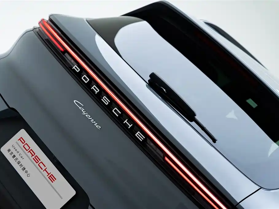Porsche Cayenne 2024 — фото 8