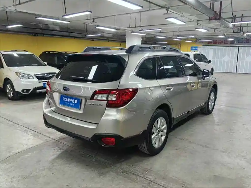Subaru Outback 2017 — фото 6