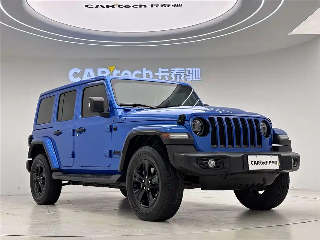 Jeep Wrangler 2023 — фото 2
