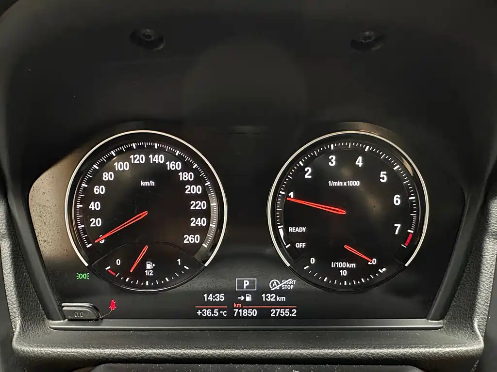 BMW 1 Series 2020 — фото 25