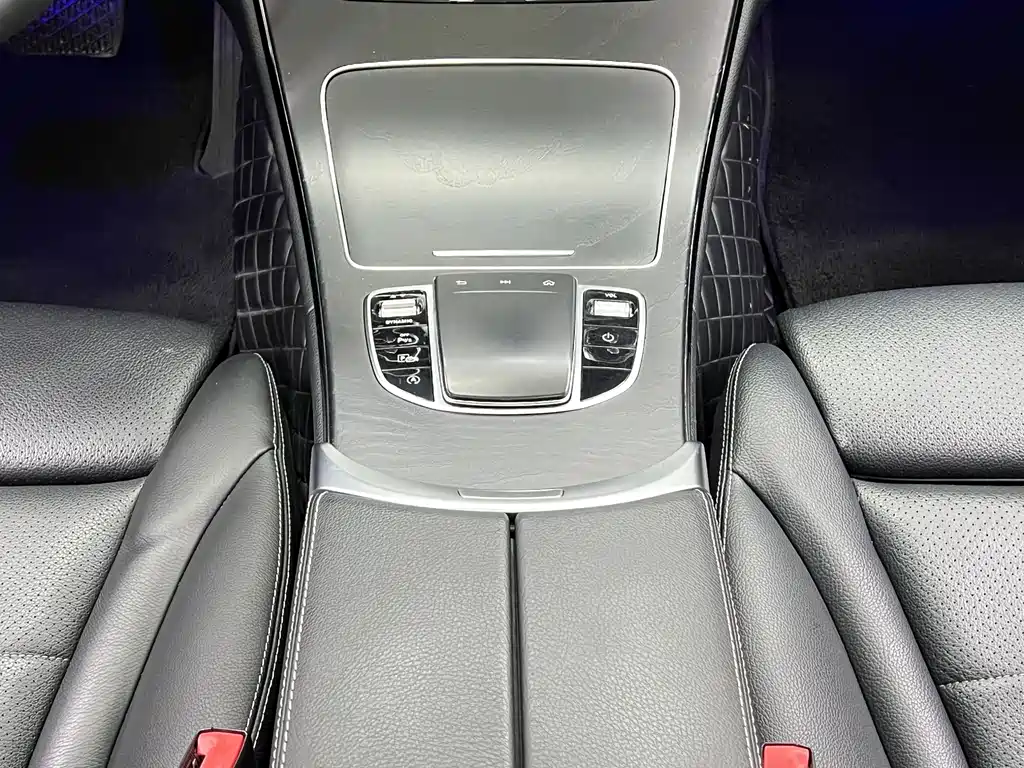 Mercedes-Benz C-Class 2021 — фото 16
