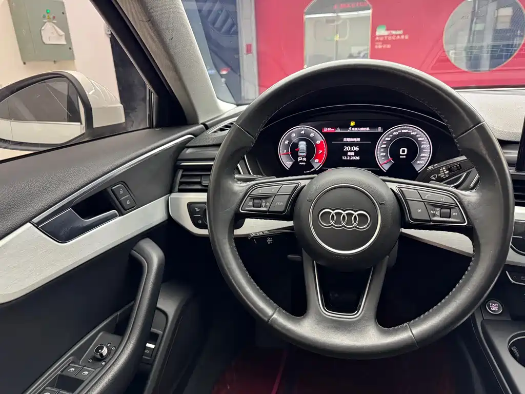 Audi A4L 2021 — фото 10