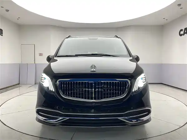 Mercedes-Benz Vito 2024