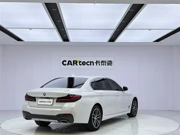 BMW 5 Series 2022