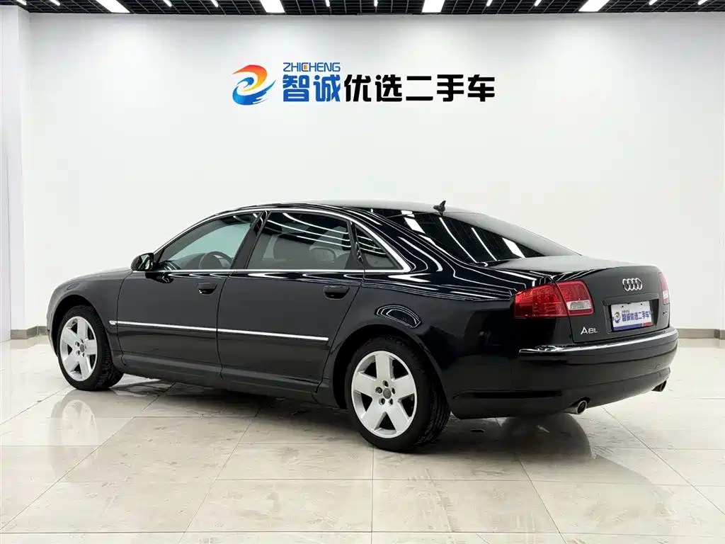 Audi A8 2008 — фото 19