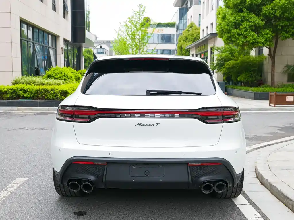 Porsche Macan 2021 — фото 16