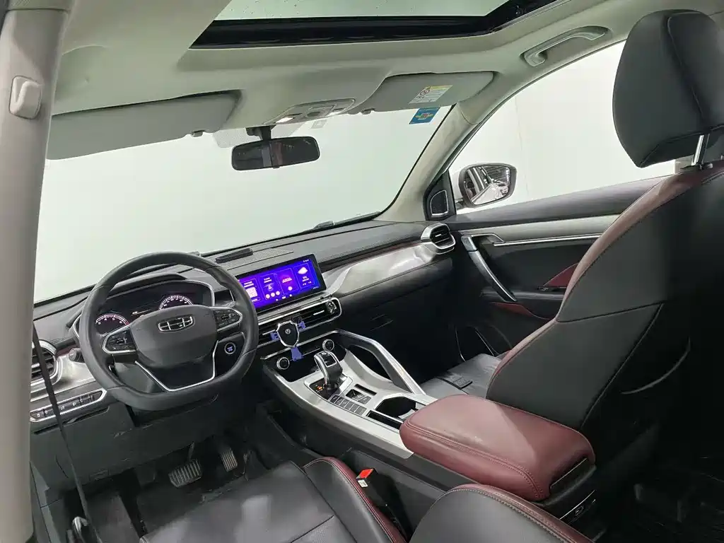 Geely Binyue 2021