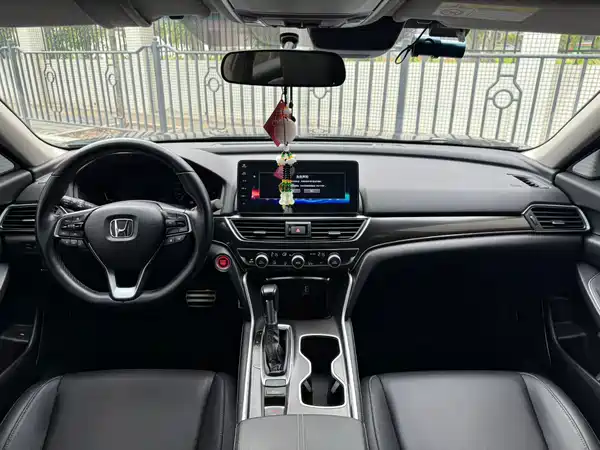 Honda Accord 2022