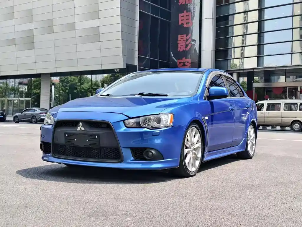 Mitsubishi Lancer EX 2010