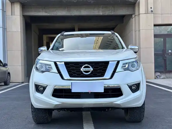 Nissan Terra 2020