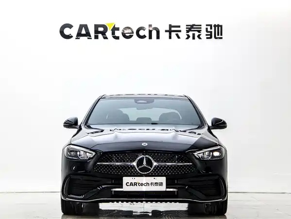 Mercedes-Benz C-Class 2025