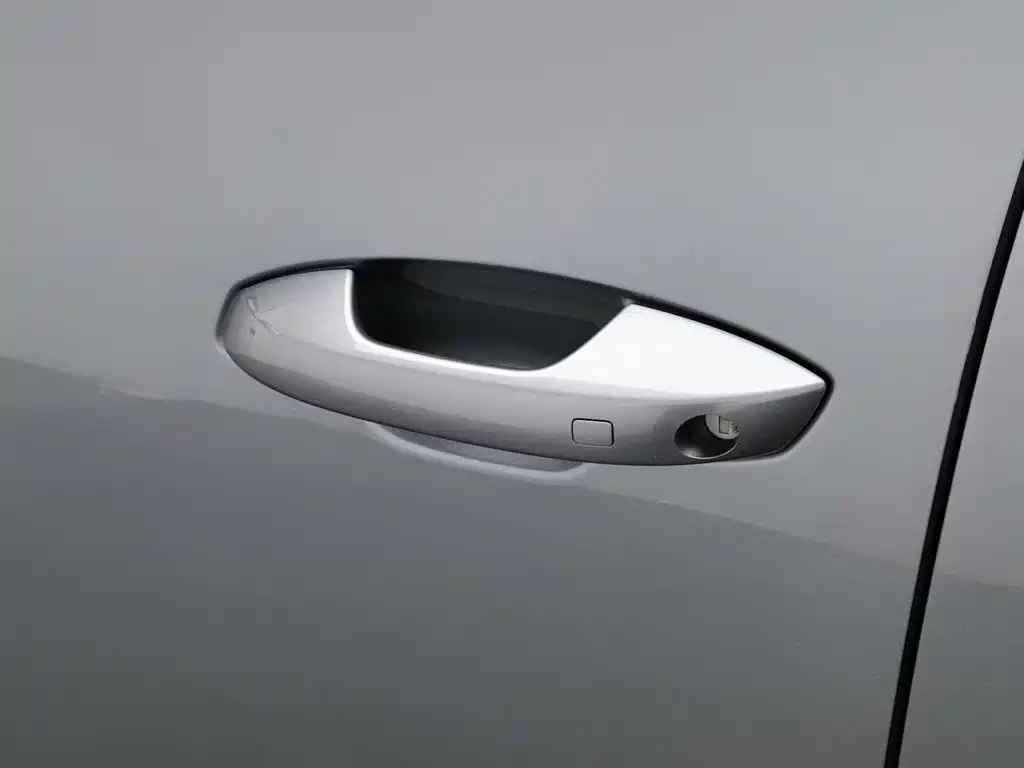 BYD Sealion 05 DM-i 2025 — фото 18