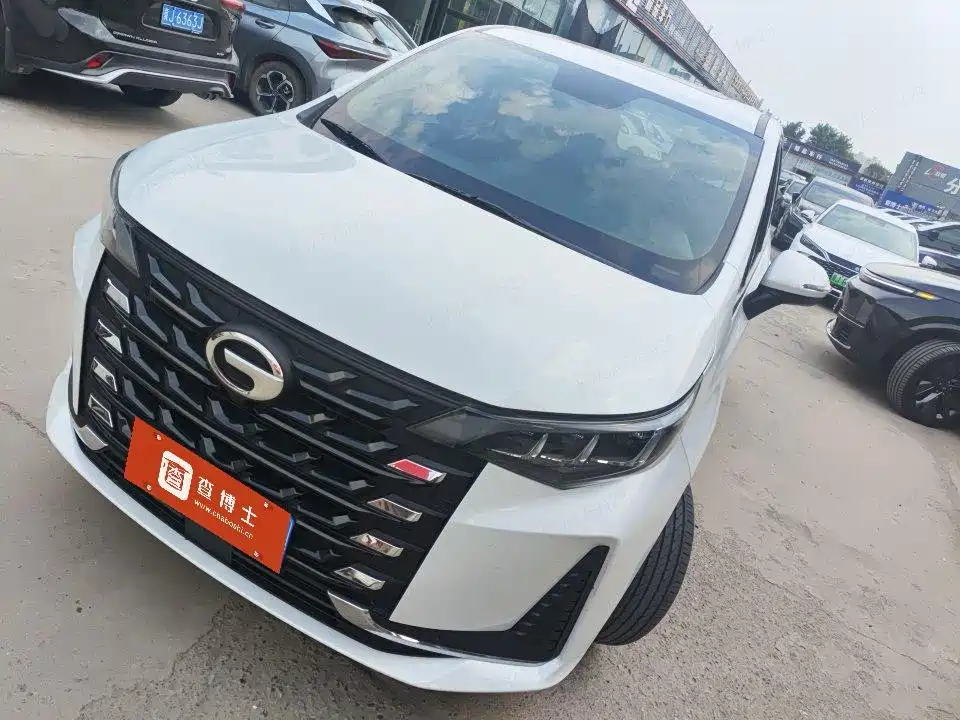 GAC Trumpchi M6 2022 — фото 1