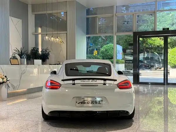 Porsche Cayman 2016