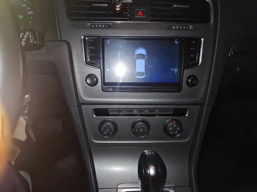 Volkswagen Golf 2016