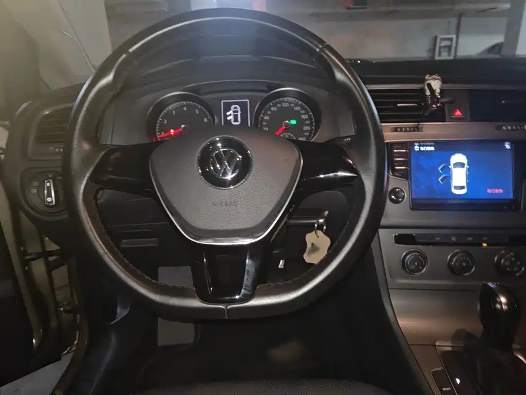 Volkswagen Golf 2016