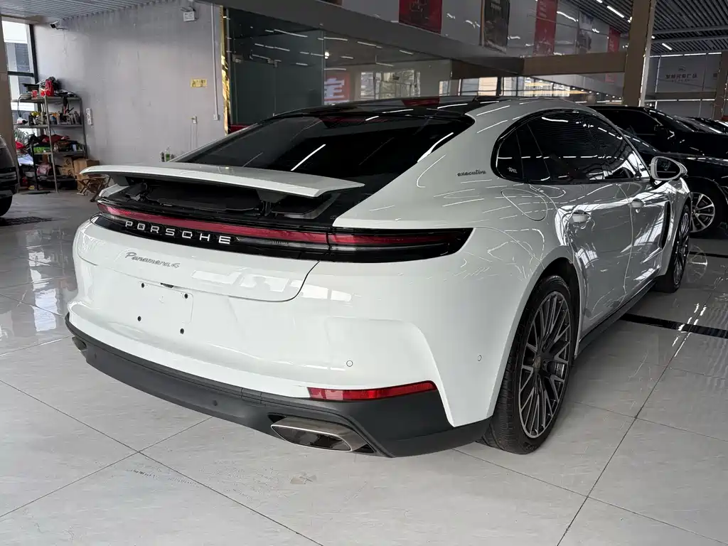 Porsche Panamera 2026