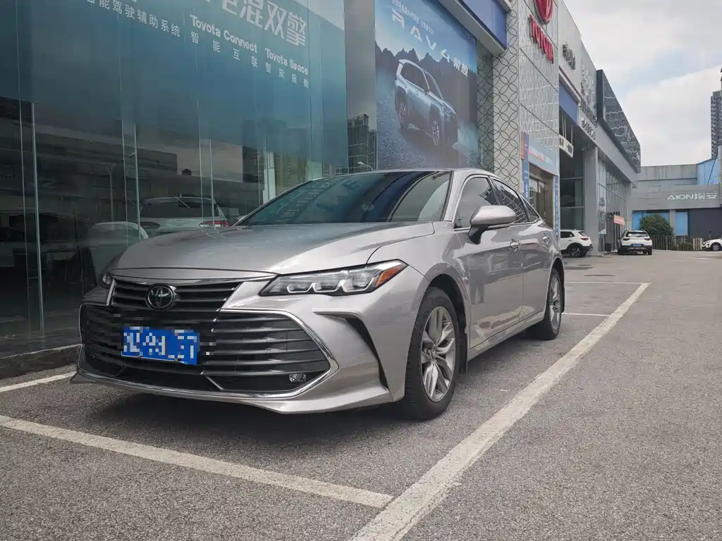 Toyota Avalon 2020