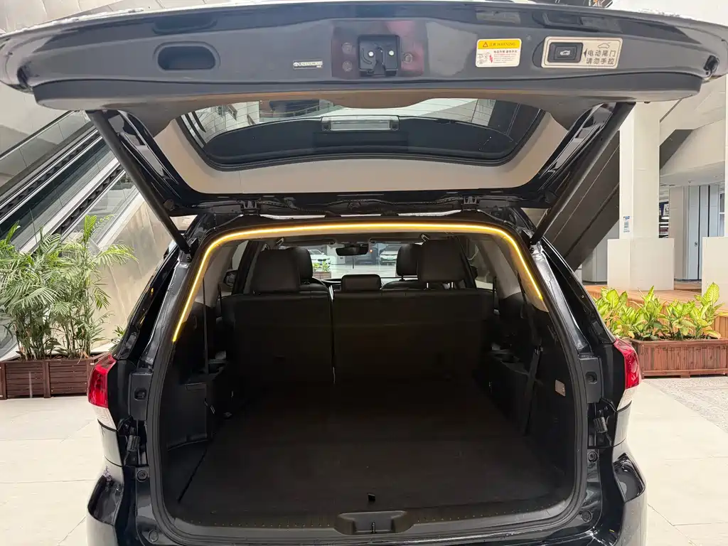 Toyota Highlander 2019 — фото 16