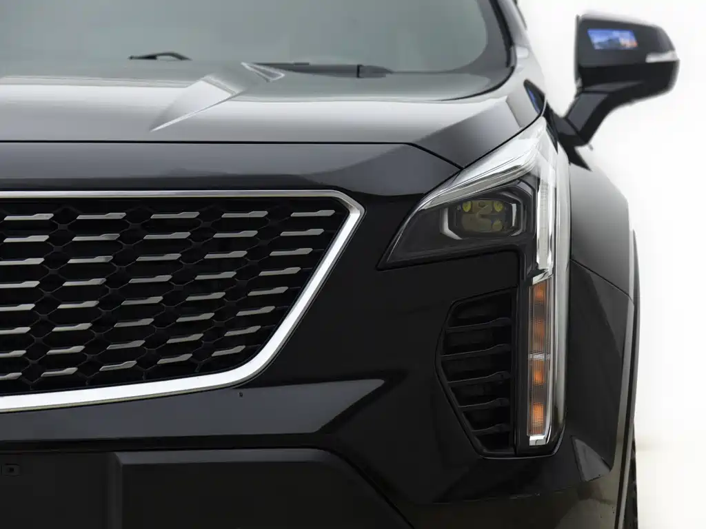 Cadillac XT4 2021 — фото 6
