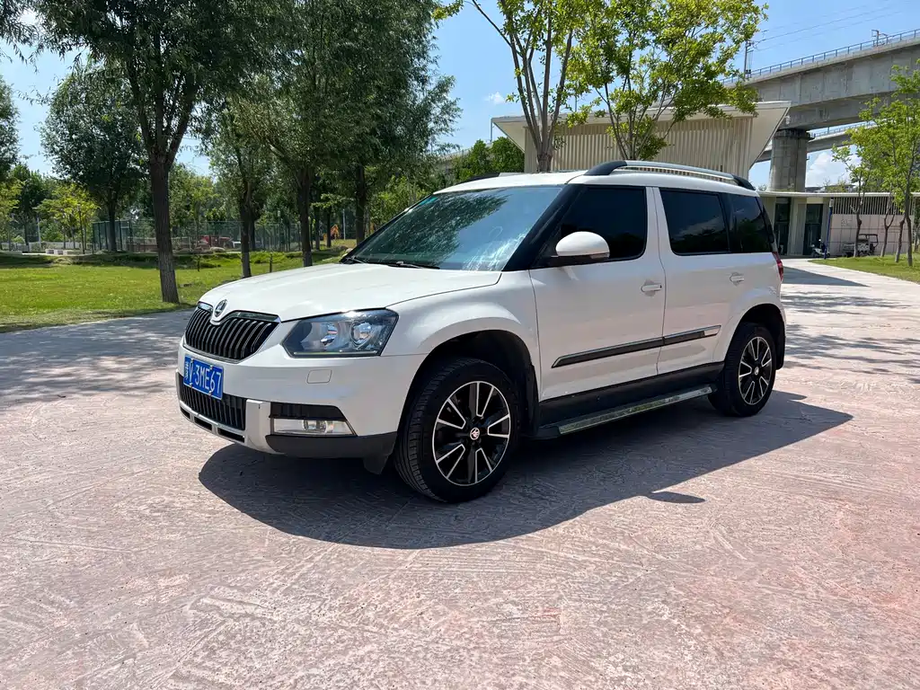 Skoda Yeti 2015 — фото 2