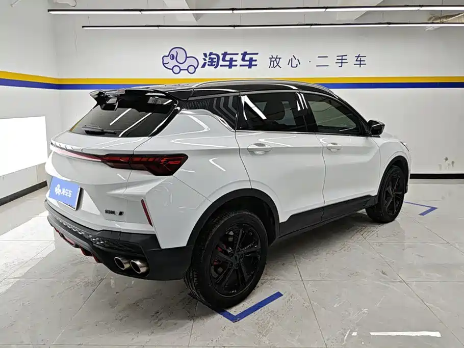 Geely Binyue 2022