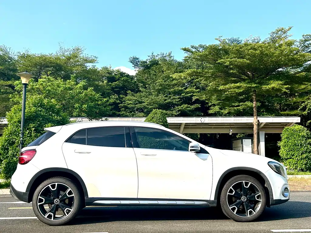 Mercedes-Benz GLA 2017 — фото 8