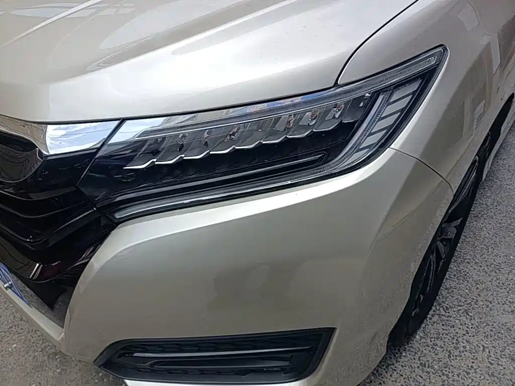 Honda UR-V 2018 — фото 24